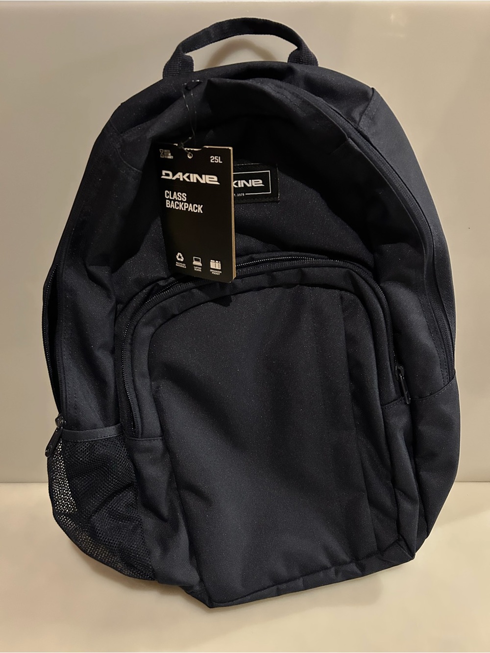 New Dakine Class Laptop Backpack Midnight Navy 25L NWT